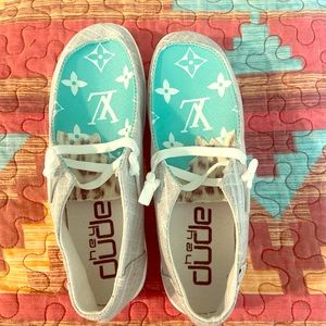Hey dude shoes